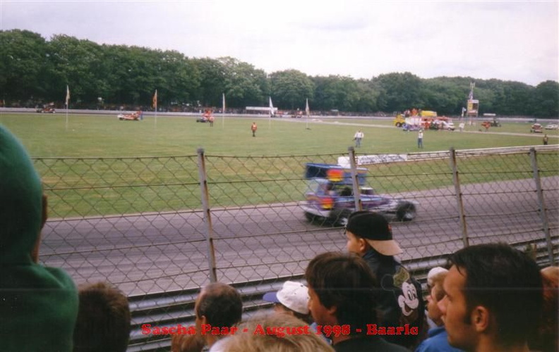 Baarlo 08_98 049 _Medium_.JPG